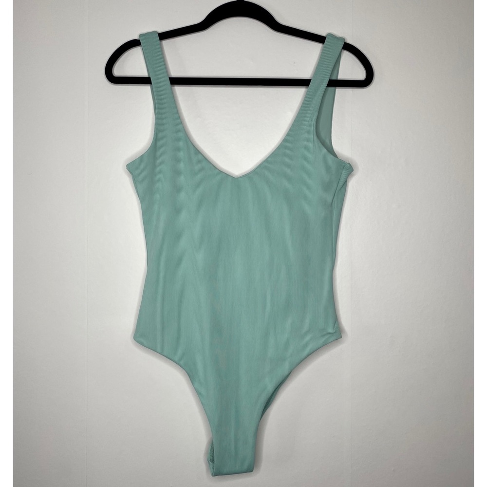 NWOT L*SPACE arizona swimsuit high tide size 10
